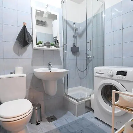 Rebeka Apartment *